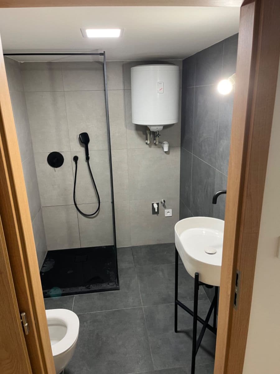 Pronájem bytu 1+kk 17 m², Sokolská, Praha, Praha Pronájem bytu 1+kk 17 m², Sokolská, Praha, Praha