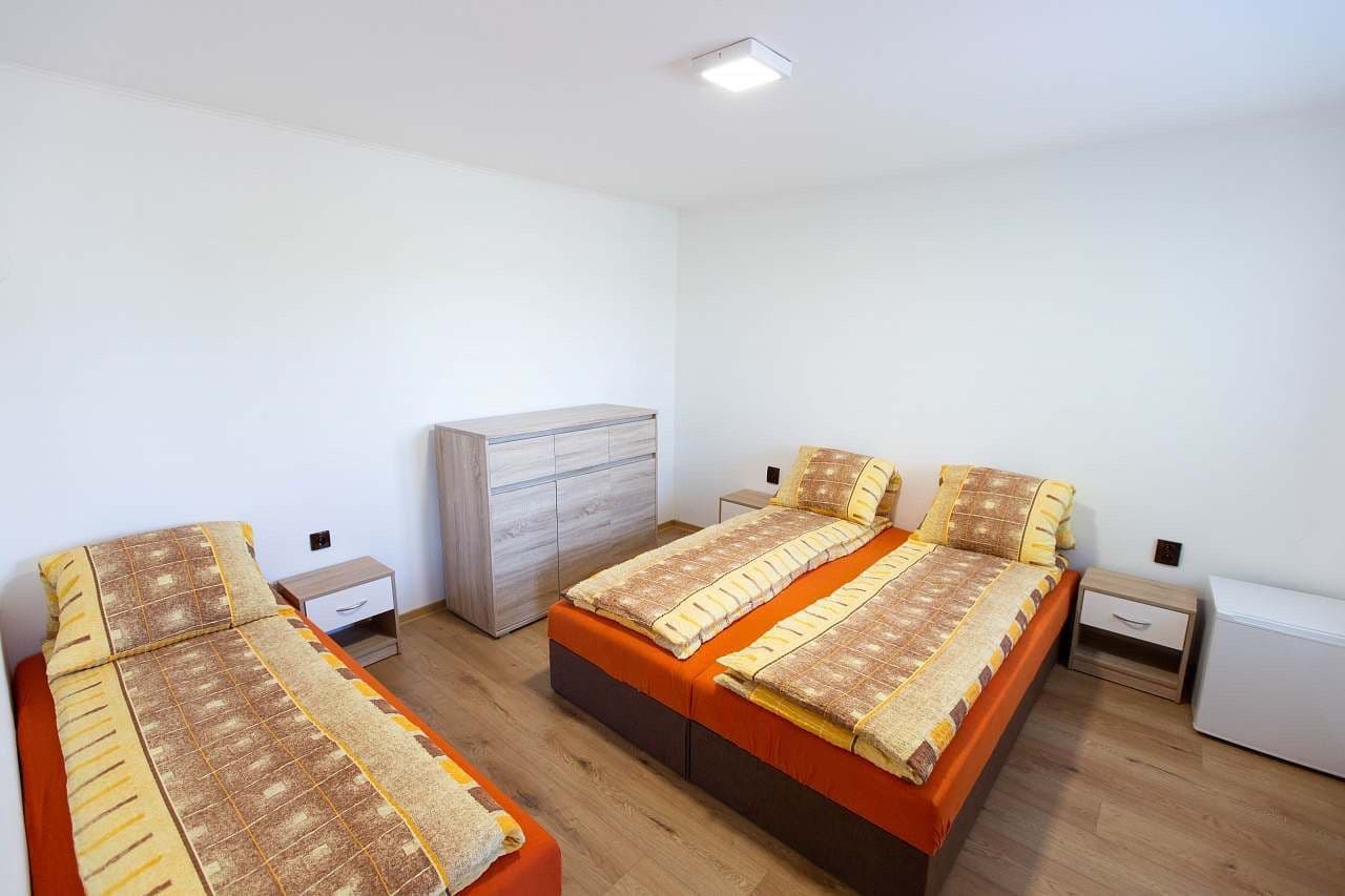 Prodej domu 166 m², pozemek 692 m², Pohraniční, Hrabětice, Jihomoravský kraj Prodej domu 166 m², pozemek 692 m², Pohraniční, Hrabětice, Jihomoravský kraj