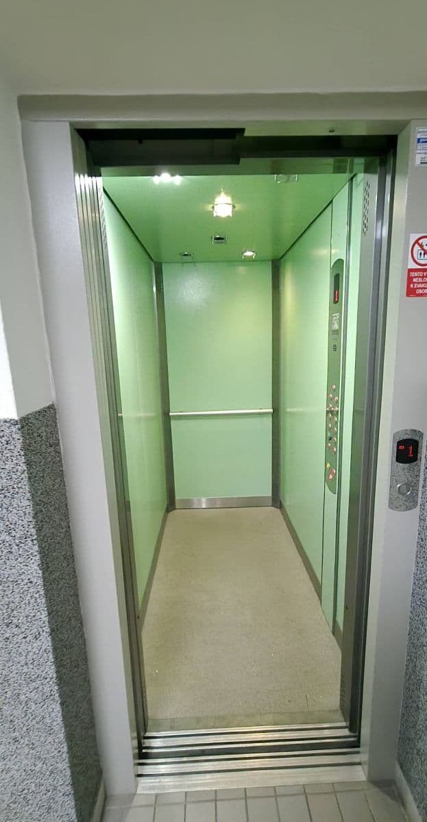 Prodej bytu 2+1 77 m², Čechovská, Příbram, Středočeský kraj Prodej bytu 2+1 77 m², Čechovská, Příbram, Středočeský kraj