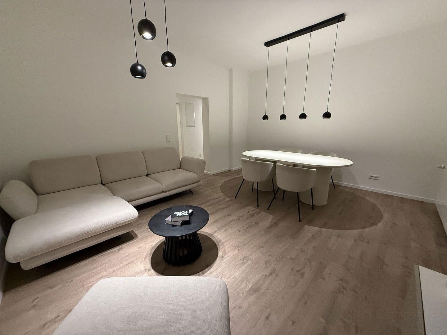 Pronájem bytu 3+1 75 m², Cecilienstraße 32, Troisdorf, Severní Porýní-Vestfálsko Pronájem bytu 3+1 75 m², Cecilienstraße 32, Troisdorf, Severní Porýní-Vestfálsko