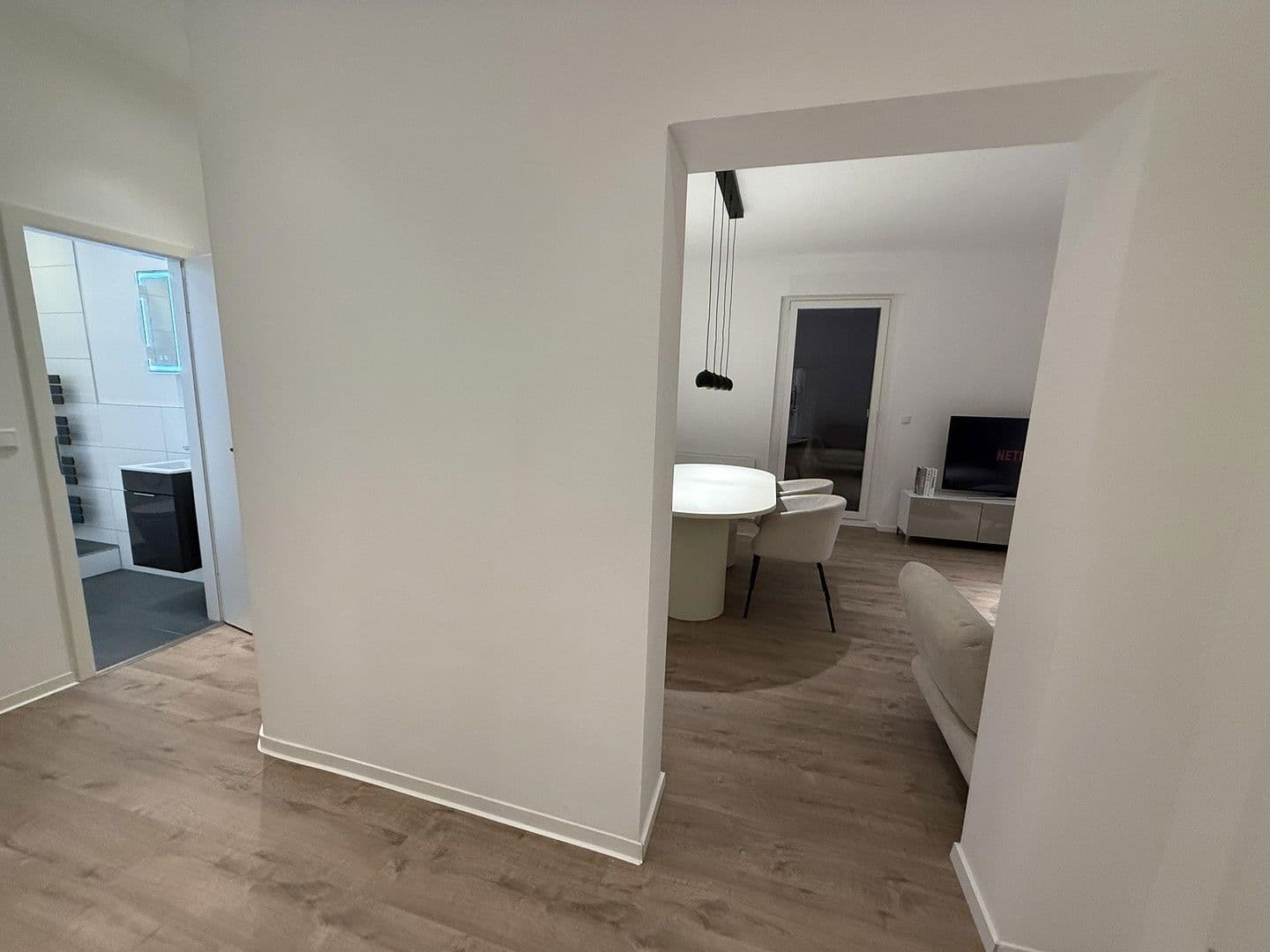 Pronájem bytu 3+1 75 m², Cecilienstraße 32, Troisdorf, Severní Porýní-Vestfálsko Pronájem bytu 3+1 75 m², Cecilienstraße 32, Troisdorf, Severní Porýní-Vestfálsko