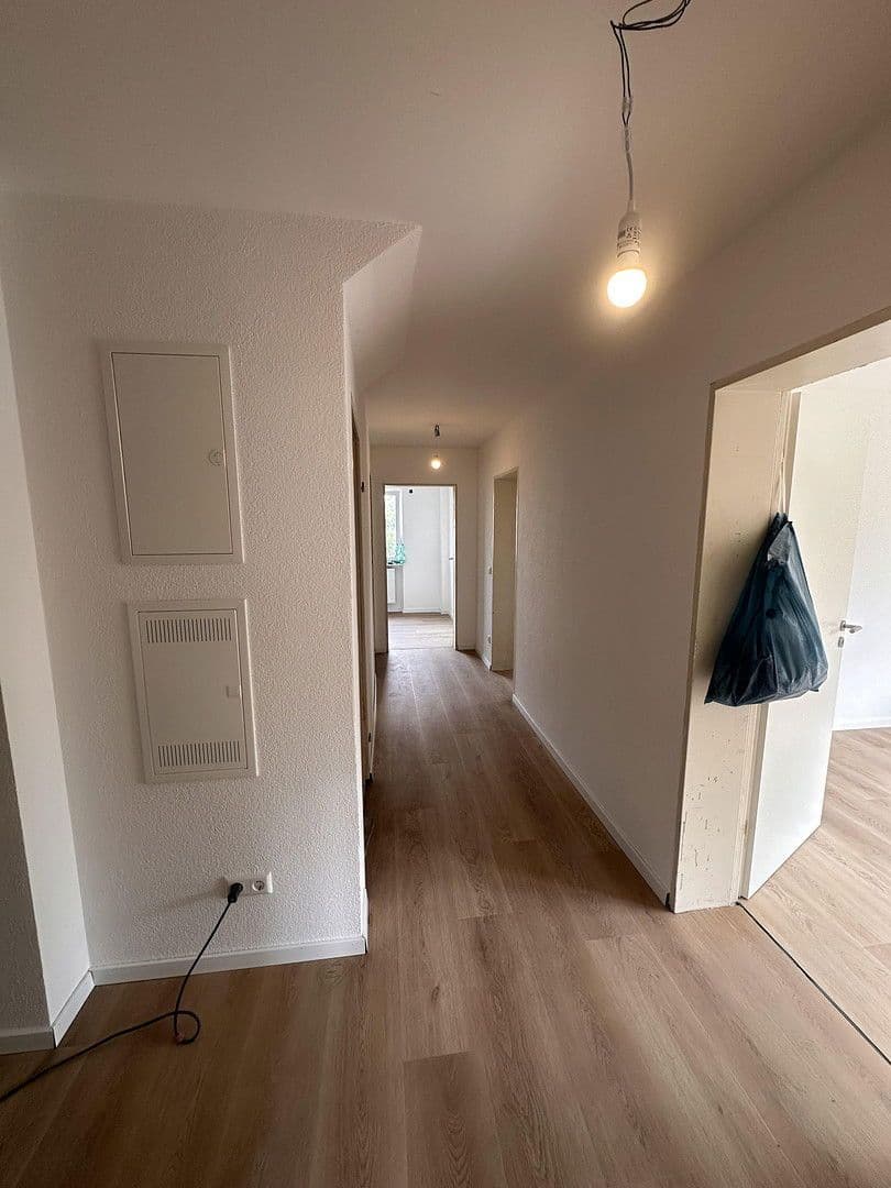 Prodej domu 180 m², pozemek 781 m², Herrenberg, Bádensko-Württembersko Prodej domu 180 m², pozemek 781 m², Herrenberg, Bádensko-Württembersko
