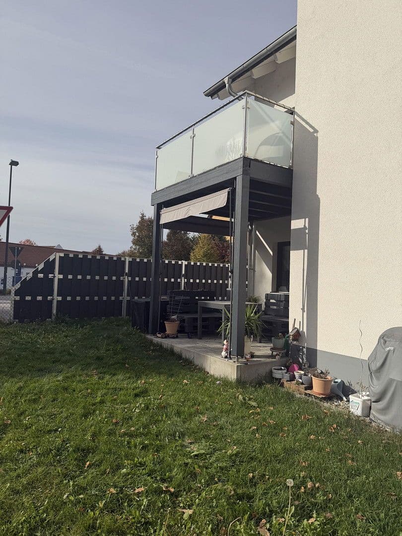 Pronájem bytu 3+1 71 m², Nibelungenweg 2, Plattling, Bavorsko Pronájem bytu 3+1 71 m², Nibelungenweg 2, Plattling, Bavorsko