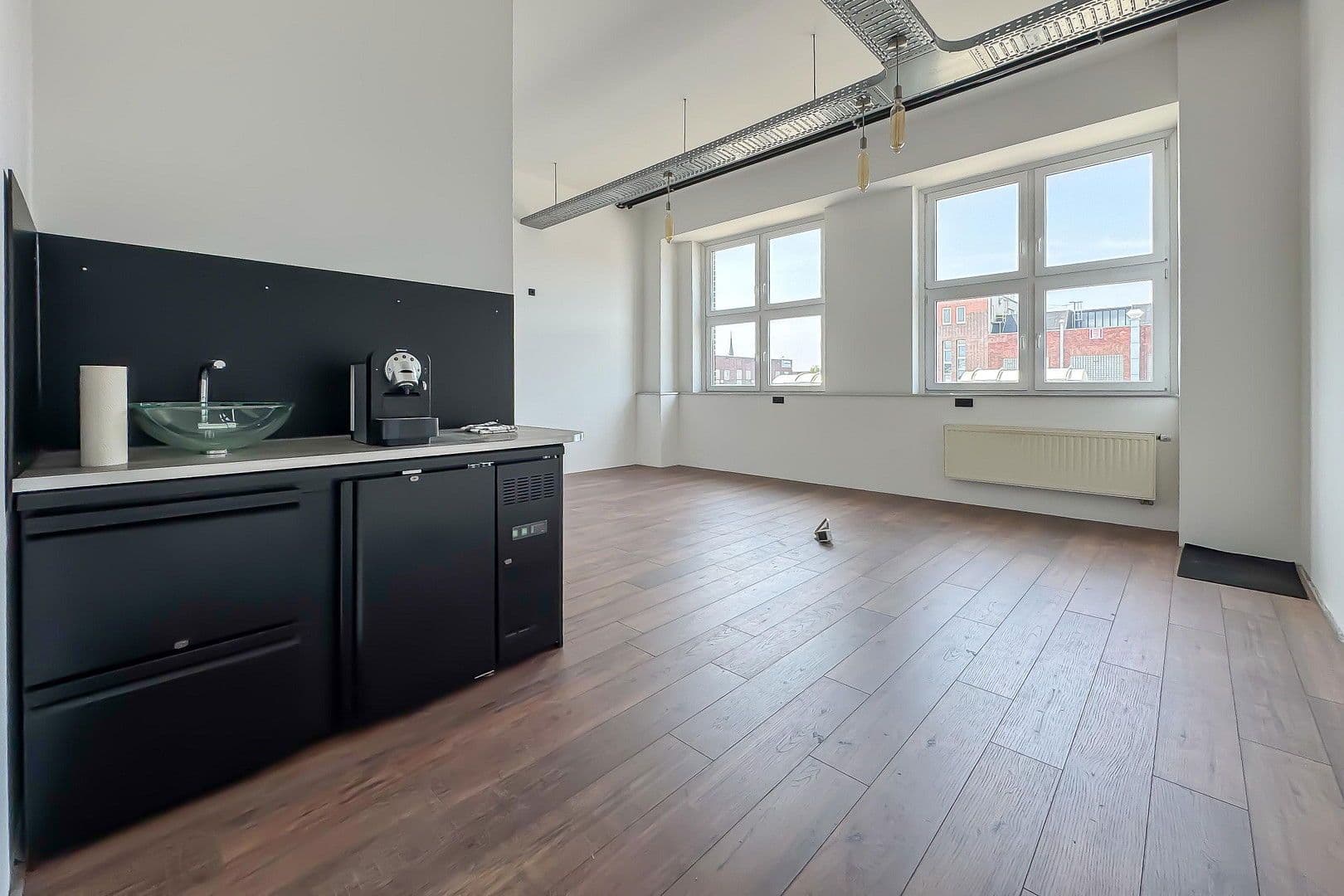 Pronájem nebytového prostoru 240 m², Stockumer Straße 28, Witten, Severní Porýní-Vestfálsko Pronájem nebytového prostoru 240 m², Stockumer Straße 28, Witten, Severní Porýní-Vestfálsko