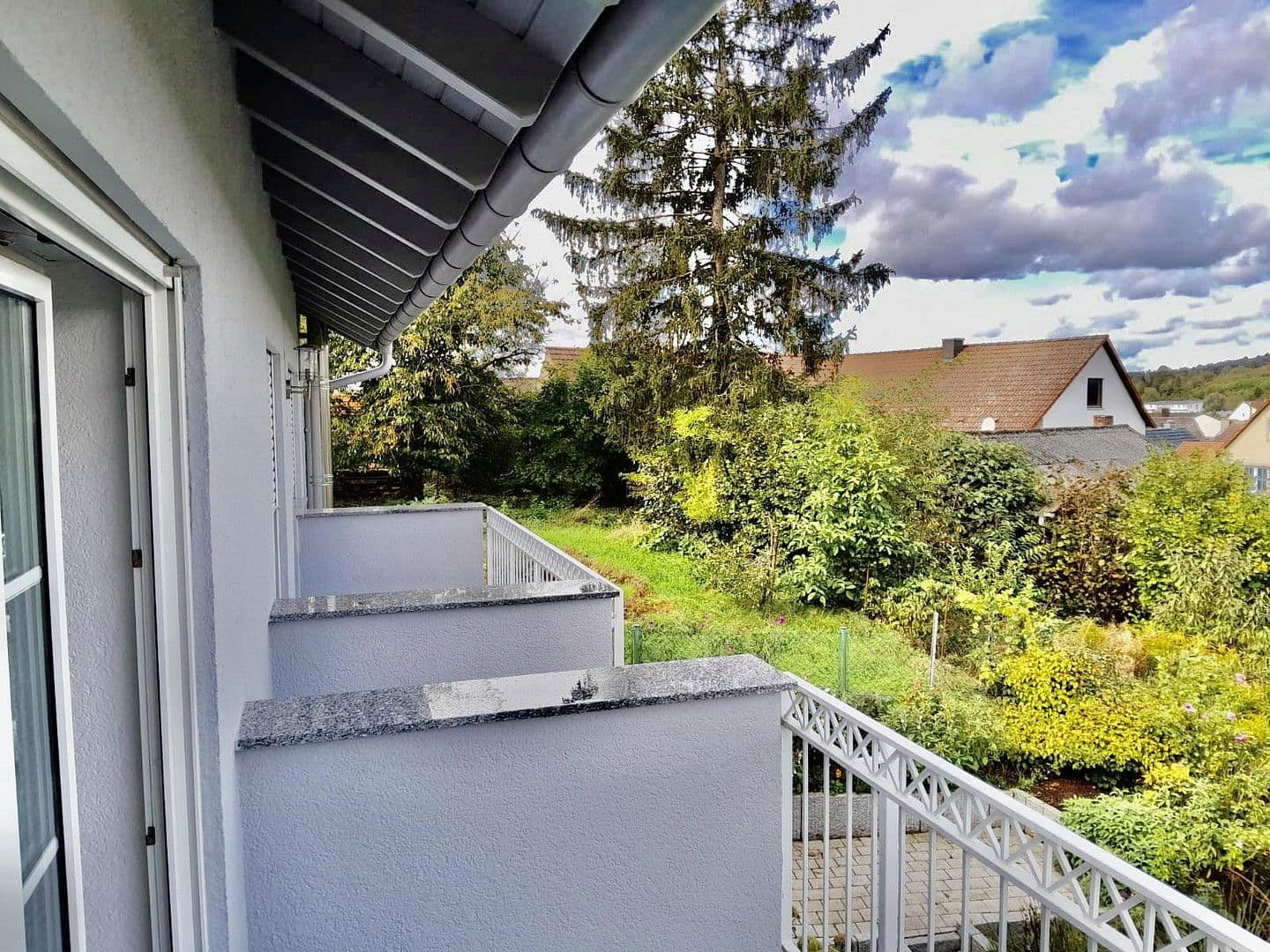 Prodej domu 210 m², pozemek 304 m², Kraichtal, Bádensko-Württembersko Prodej domu 210 m², pozemek 304 m², Kraichtal, Bádensko-Württembersko