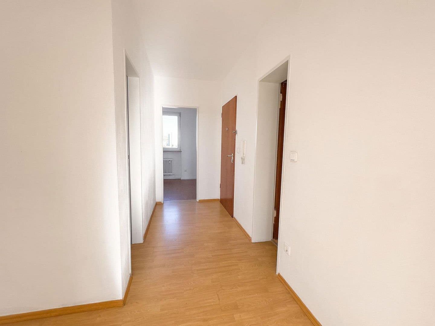 Pronájem bytu 3+1 85 m², Isarstraße 26, Regensburg, Bavorsko Pronájem bytu 3+1 85 m², Isarstraße 26, Regensburg, Bavorsko