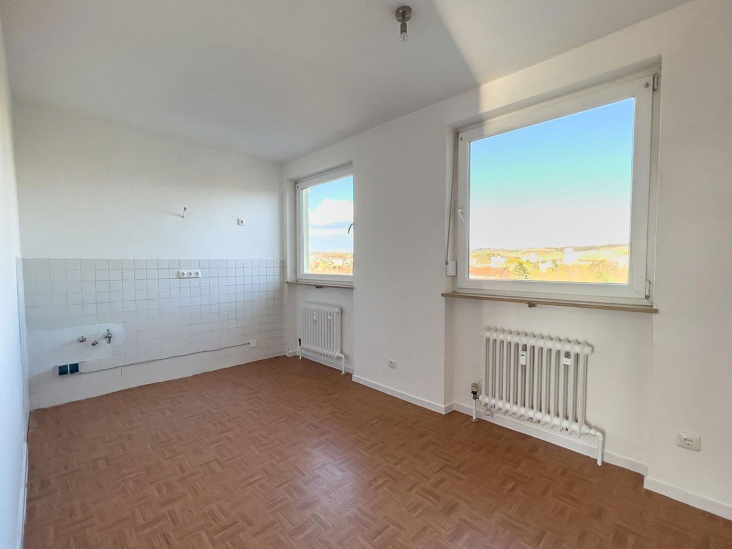 Pronájem bytu 3+1 85 m², Isarstraße 26, Regensburg, Bavorsko Pronájem bytu 3+1 85 m², Isarstraße 26, Regensburg, Bavorsko