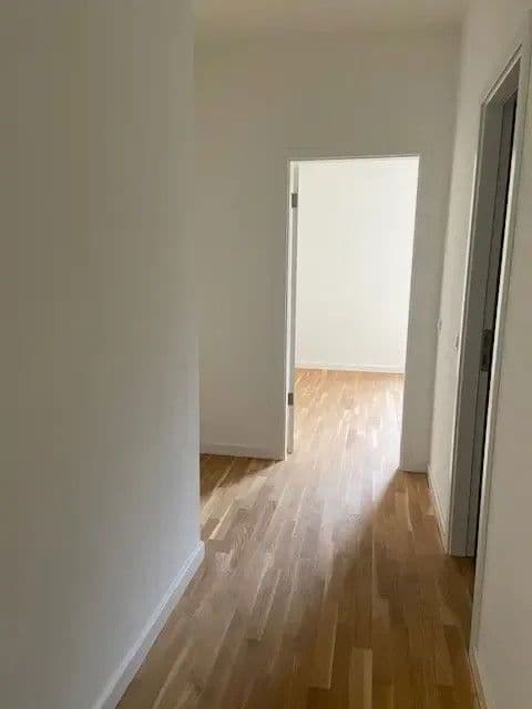 Pronájem bytu 2+1 70 m², Berlin, Berlín Pronájem bytu 2+1 70 m², Berlin, Berlín