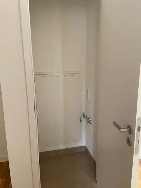 Pronájem bytu 2+1 70 m², Berlin, Berlín Pronájem bytu 2+1 70 m², Berlin, Berlín