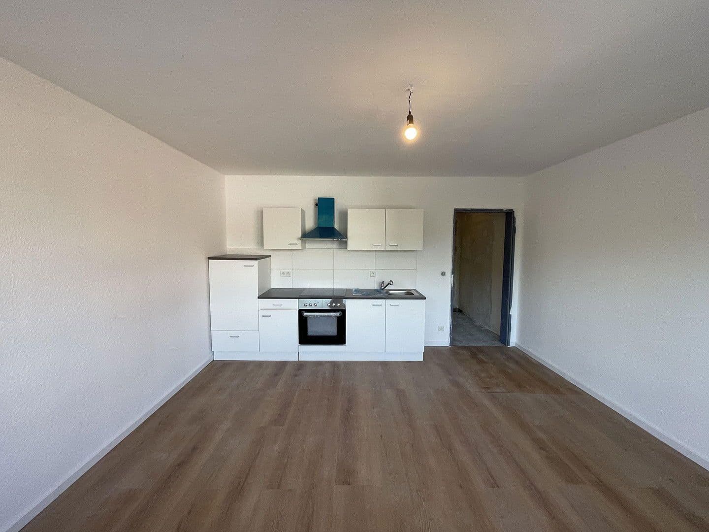 Prodej bytu 1+kk 28 m², Erich-Ollenhauer-Straße, Düsseldorf, Severní Porýní-Vestfálsko Prodej bytu 1+kk 28 m², Erich-Ollenhauer-Straße, Düsseldorf, Severní Porýní-Vestfálsko