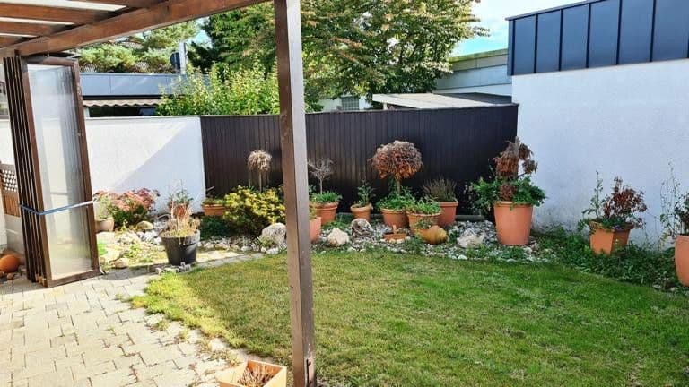 Pronájem domu 130 m², pozemek 435 m², Sterntalerweg 6, Köln - Rodenkirchen, Severní Porýní-Vestfálsko Pronájem domu 130 m², pozemek 435 m², Sterntalerweg 6, Köln - Rodenkirchen, Severní Porýní-Vestfálsko