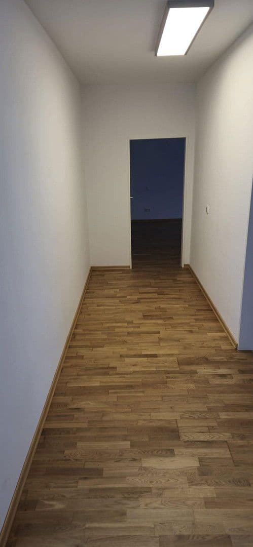 Pronájem domu 130 m², pozemek 435 m², Sterntalerweg 6, Köln - Rodenkirchen, Severní Porýní-Vestfálsko Pronájem domu 130 m², pozemek 435 m², Sterntalerweg 6, Köln - Rodenkirchen, Severní Porýní-Vestfálsko