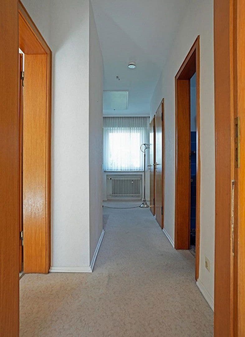 Prodej domu 110 m², pozemek 771 m², Am Gräfenweiher 10, Bergisch Gladbach, Severní Porýní-Vestfálsko Prodej domu 110 m², pozemek 771 m², Am Gräfenweiher 10, Bergisch Gladbach, Severní Porýní-Vestfálsko