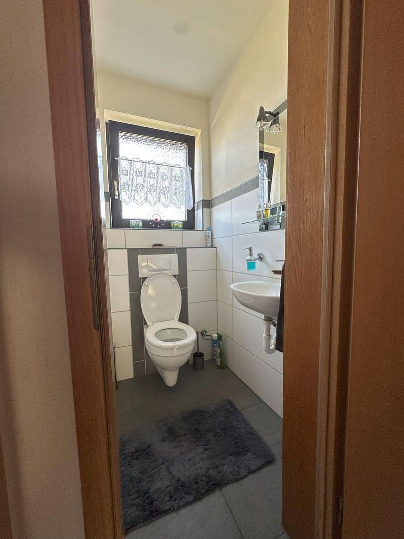 Prodej domu 180 m², pozemek 617 m², Elsdorf, Severní Porýní-Vestfálsko Prodej domu 180 m², pozemek 617 m², Elsdorf, Severní Porýní-Vestfálsko