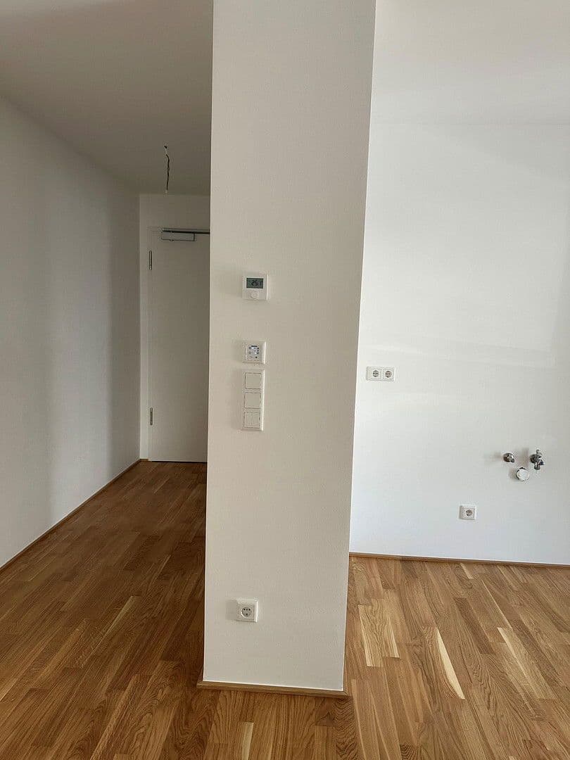 Pronájem bytu 2+1 44 m², Frankfurt, Hessen Pronájem bytu 2+1 44 m², Frankfurt, Hessen