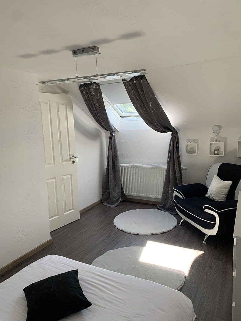 Prodej domu 110 m², pozemek 226 m², Isny im Allgäu, Bádensko-Württembersko Prodej domu 110 m², pozemek 226 m², Isny im Allgäu, Bádensko-Württembersko
