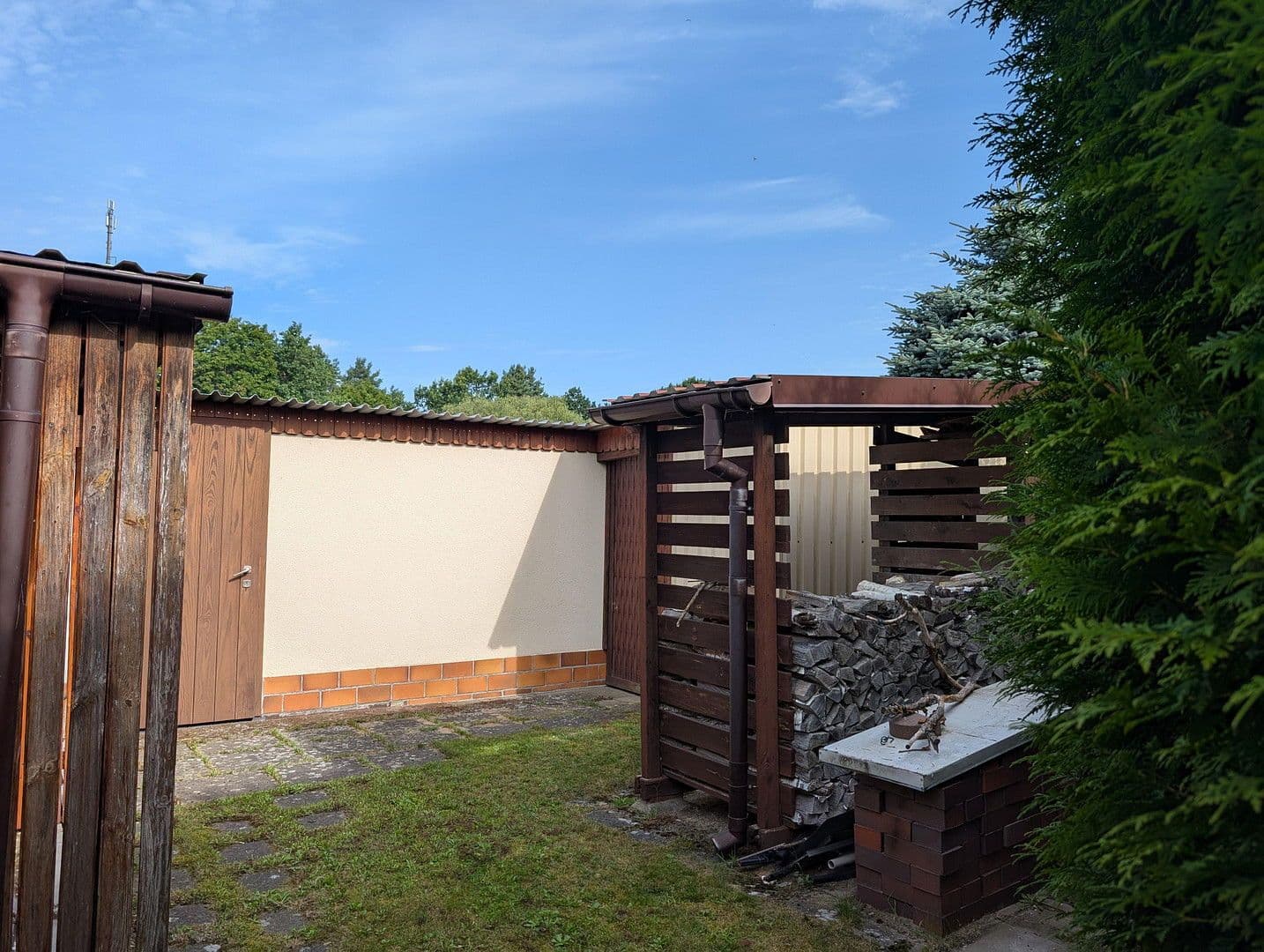 Prodej domu 105 m², pozemek 1.394 m², Gramzow, Braniborsko Prodej domu 105 m², pozemek 1.394 m², Gramzow, Braniborsko