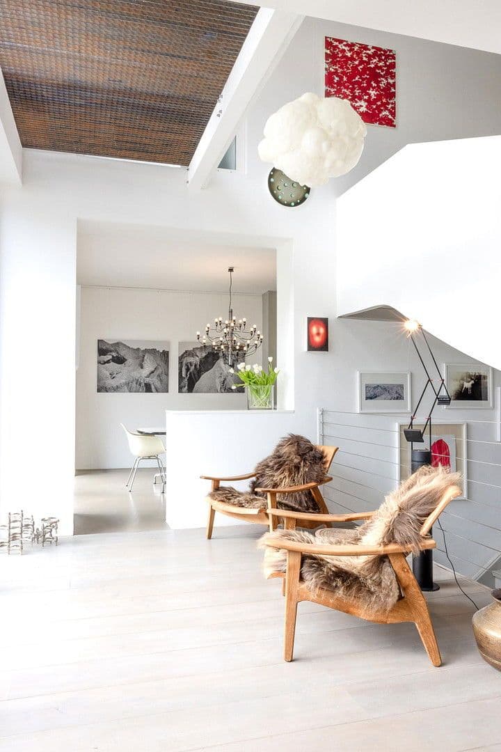 Prodej domu 450 m², pozemek 599 m², Bonn, Severní Porýní-Vestfálsko Prodej domu 450 m², pozemek 599 m², Bonn, Severní Porýní-Vestfálsko