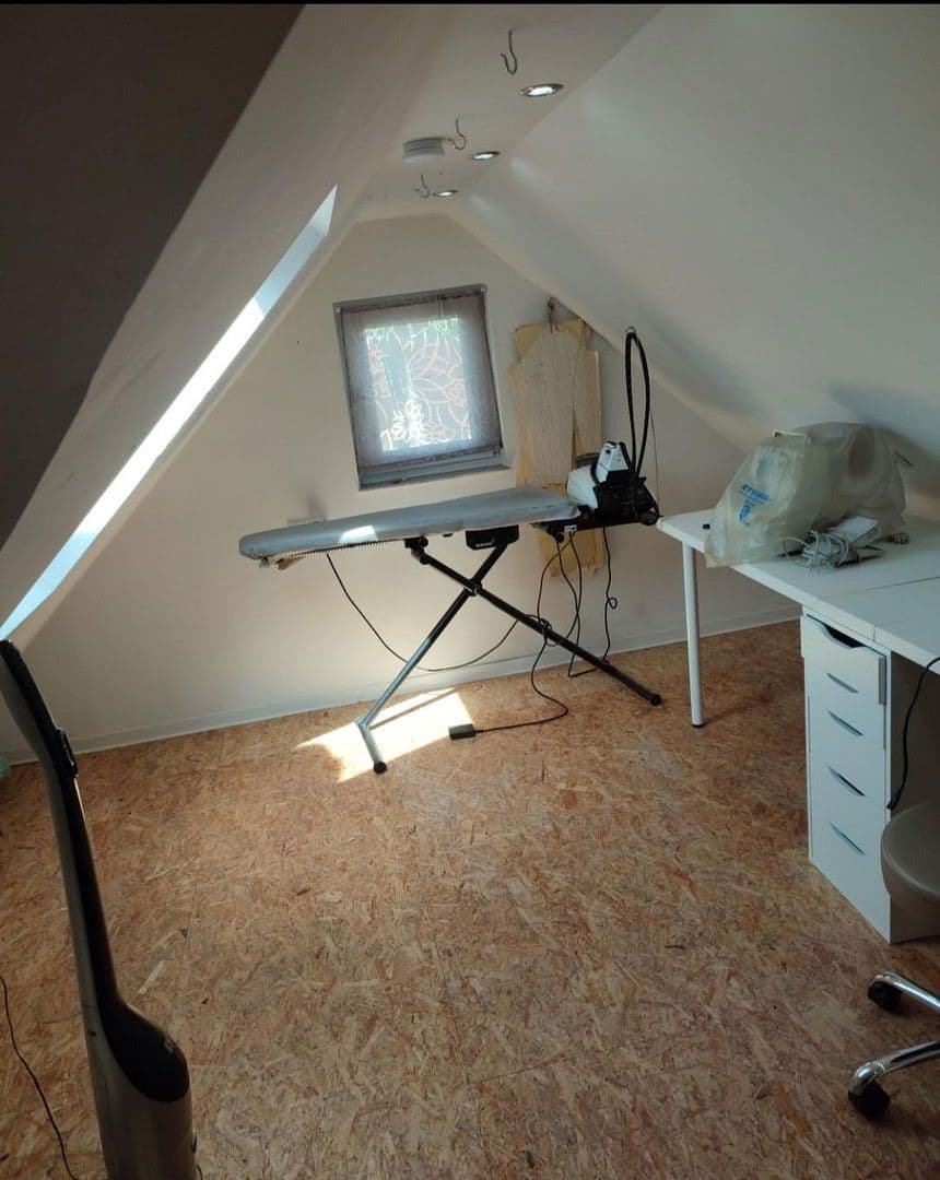 Prodej domu 85 m², pozemek 99 m², Lauffen am Neckar, Bádensko-Württembersko Prodej domu 85 m², pozemek 99 m², Lauffen am Neckar, Bádensko-Württembersko