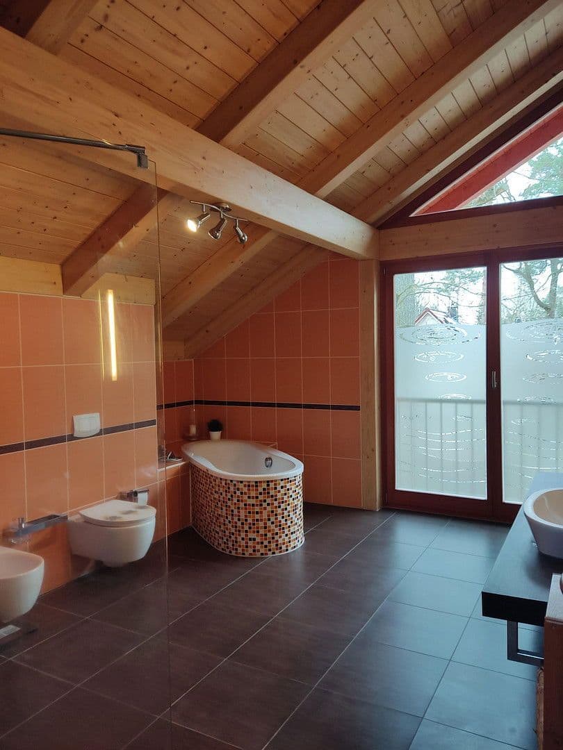Prodej domu 223 m², pozemek 922 m², Falkensee, Braniborsko Prodej domu 223 m², pozemek 922 m², Falkensee, Braniborsko