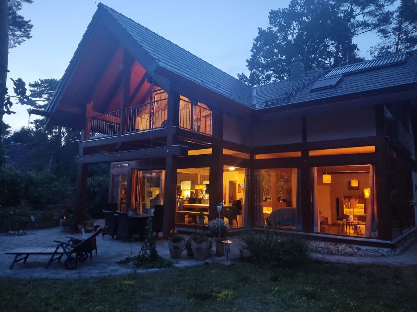 Prodej domu 223 m², pozemek 922 m², Falkensee, Braniborsko Prodej domu 223 m², pozemek 922 m², Falkensee, Braniborsko