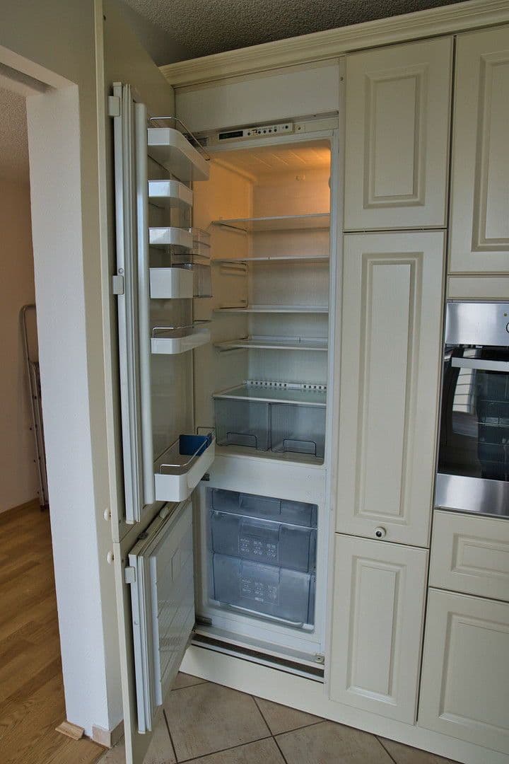 Pronájem bytu 3+1 114 m², Wilhelm-von-Capitaine Strasse 18, Köln, Severní Porýní-Vestfálsko Pronájem bytu 3+1 114 m², Wilhelm-von-Capitaine Strasse 18, Köln, Severní Porýní-Vestfálsko