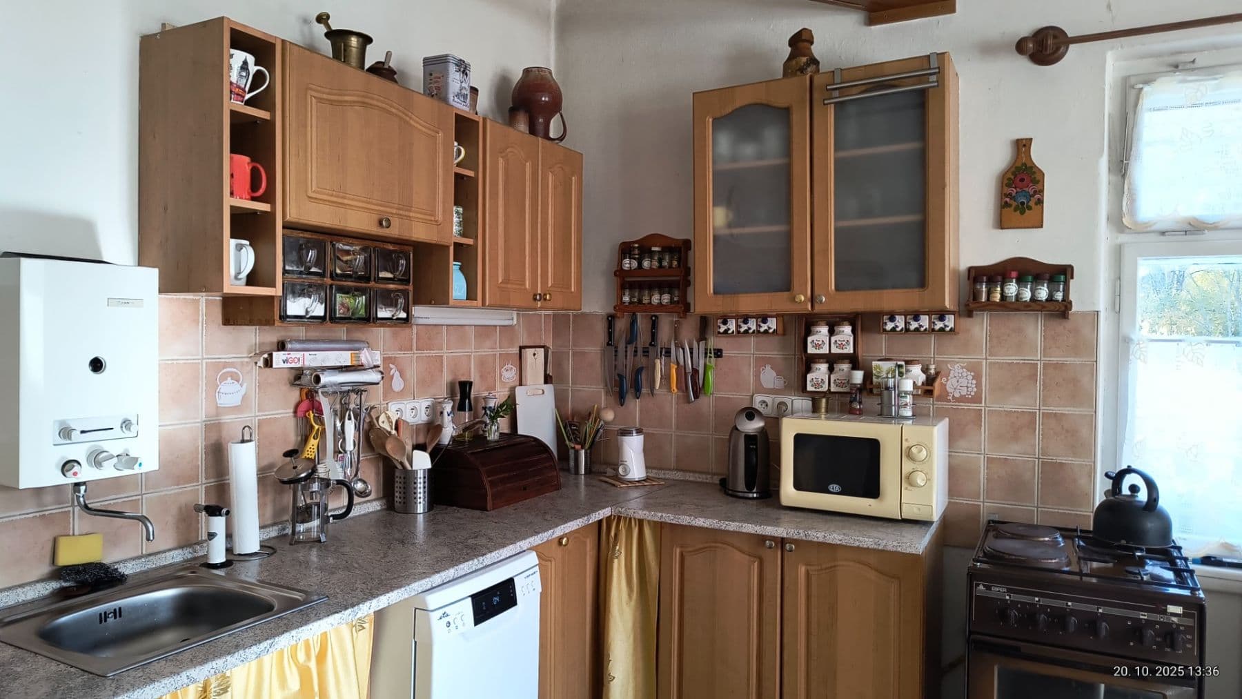 Prodej chaty, chalupy 100 m², pozemek 800 m², Luže, Pardubický kraj Prodej chaty, chalupy 100 m², pozemek 800 m², Luže, Pardubický kraj