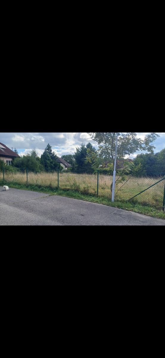 Prodej pozemku 744 m², Jesenice, Středočeský kraj Prodej pozemku 744 m², Jesenice, Středočeský kraj