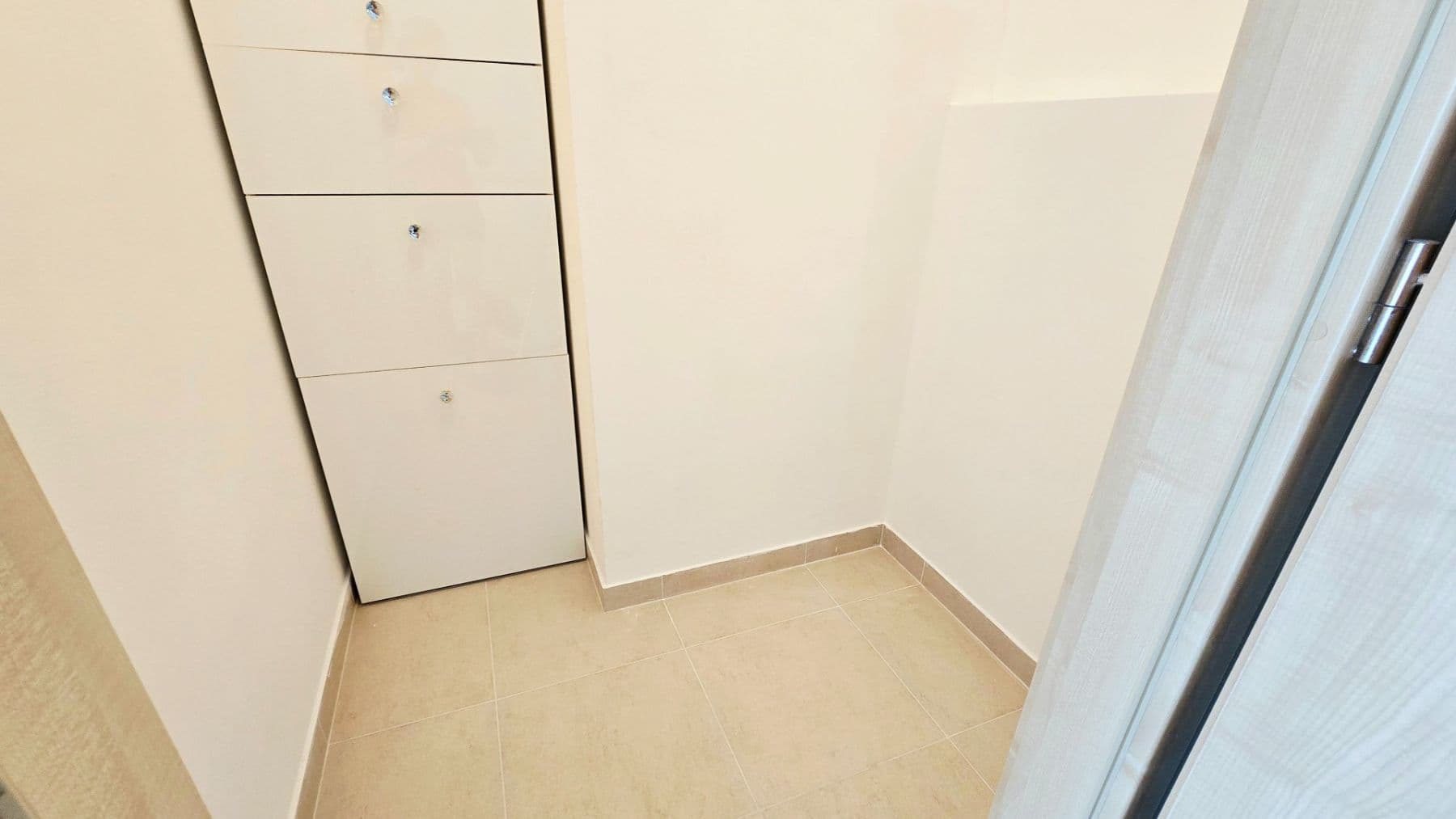Prodej bytu 2+kk 75 m², Chlebovická, Praha, Praha Prodej bytu 2+kk 75 m², Chlebovická, Praha, Praha