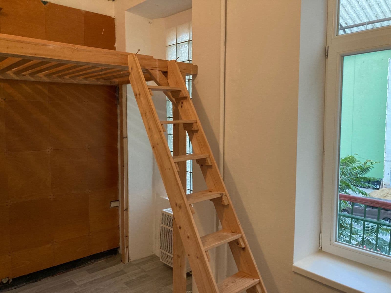 Pronájem bytu 3+1 98 m², Bratislavská, Brno, Jihomoravský kraj Pronájem bytu 3+1 98 m², Bratislavská, Brno, Jihomoravský kraj