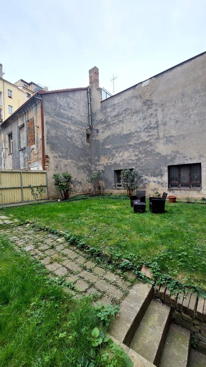 Pronájem bytu 2+kk 43 m², Plzeňská, Praha, Praha Pronájem bytu 2+kk 43 m², Plzeňská, Praha, Praha