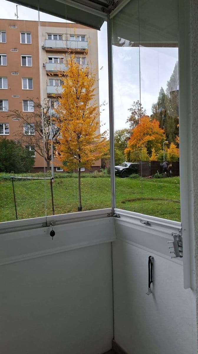 Prodej bytu 1+kk 35 m², Plk. B. Petroviče, Dobříš, Středočeský kraj Prodej bytu 1+kk 35 m², Plk. B. Petroviče, Dobříš, Středočeský kraj