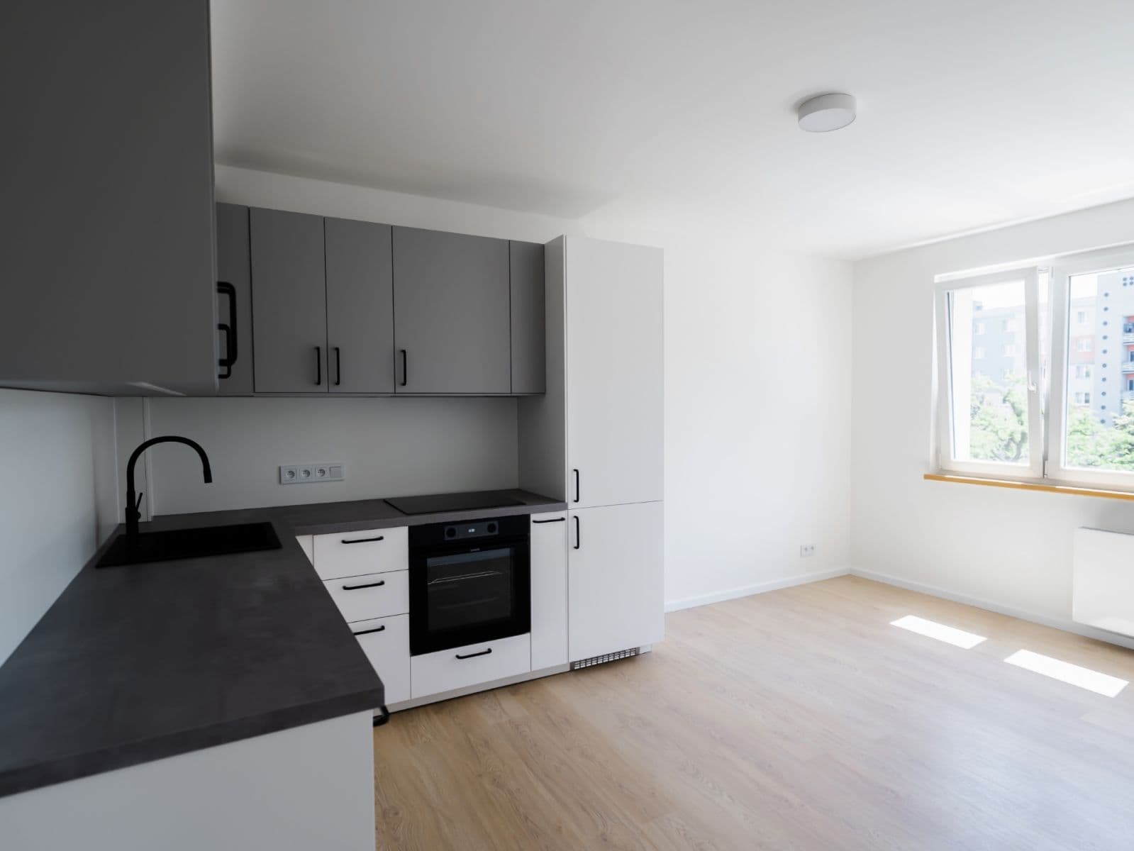 Pronájem bytu 3+kk 53 m², Káranská, Praha, Praha Pronájem bytu 3+kk 53 m², Káranská, Praha, Praha