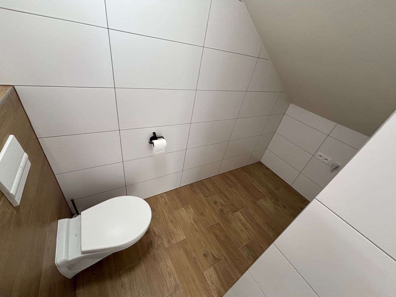 Pronájem bytu 2+kk 57 m², Široká, Říčany, Středočeský kraj Pronájem bytu 2+kk 57 m², Široká, Říčany, Středočeský kraj