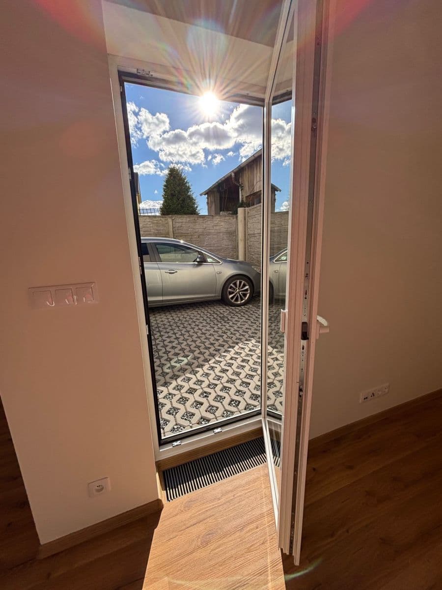 Pronájem bytu 2+kk 57 m², Široká, Říčany, Středočeský kraj Pronájem bytu 2+kk 57 m², Široká, Říčany, Středočeský kraj