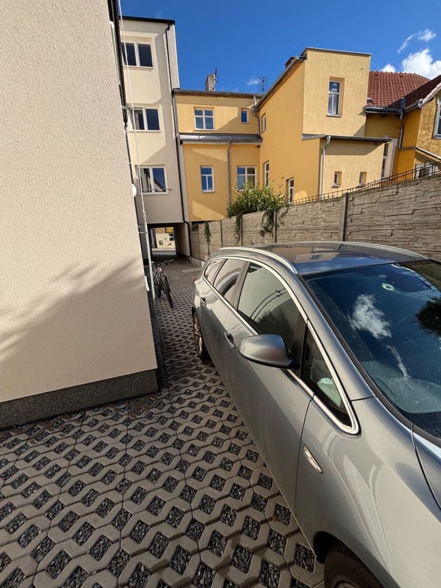 Pronájem bytu 2+kk 57 m², Široká, Říčany, Středočeský kraj Pronájem bytu 2+kk 57 m², Široká, Říčany, Středočeský kraj