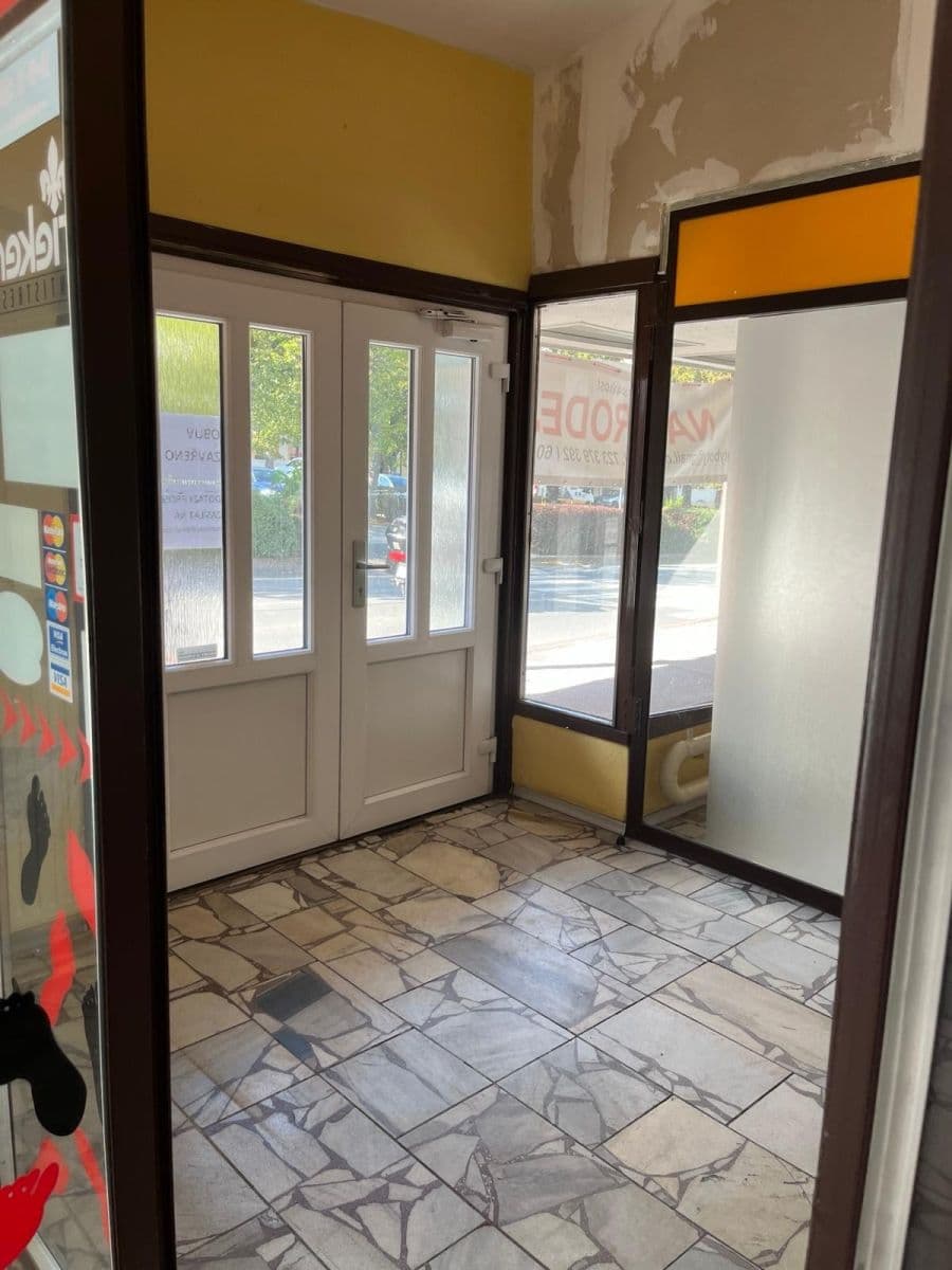 Prodej domu 360 m², pozemek 418 m², náměstí T. G. Masaryka, Veselí nad Lužnicí, Jihočeský kraj Prodej domu 360 m², pozemek 418 m², náměstí T. G. Masaryka, Veselí nad Lužnicí, Jihočeský kraj