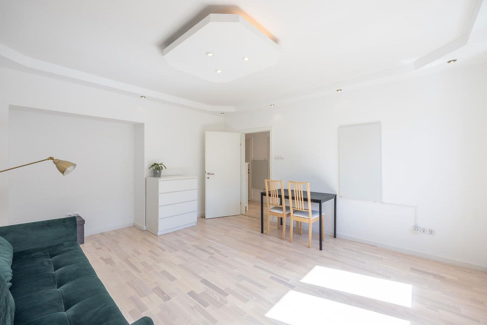 Prodej bytu 3+1 65 m², Leo-Slezak Gasse, Wien, Wien Prodej bytu 3+1 65 m², Leo-Slezak Gasse, Wien, Wien