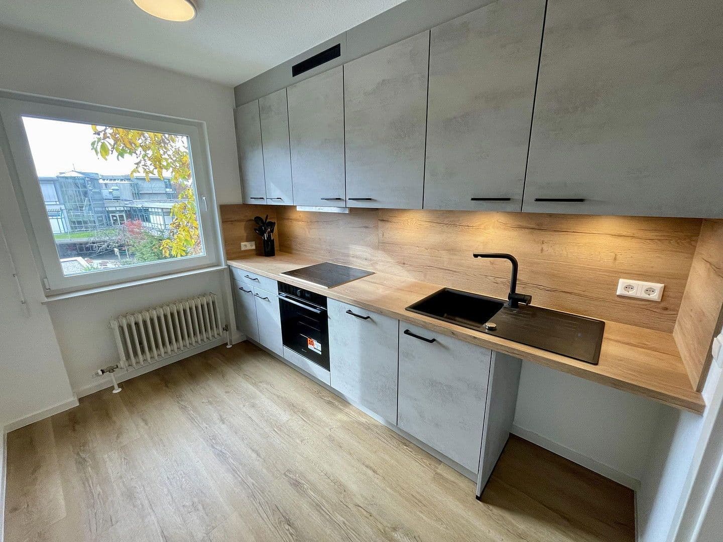 Pronájem bytu 2+kk 55 m², Karlstr. 7, Böblingen, Bádensko-Württembersko Pronájem bytu 2+kk 55 m², Karlstr. 7, Böblingen, Bádensko-Württembersko