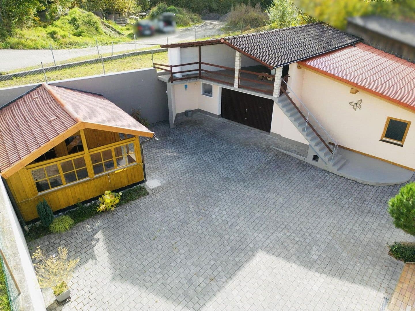 Prodej domu 160 m², pozemek 771 m², Bergmannstraße 16, Au in der Hallertau, Bavorsko Prodej domu 160 m², pozemek 771 m², Bergmannstraße 16, Au in der Hallertau, Bavorsko