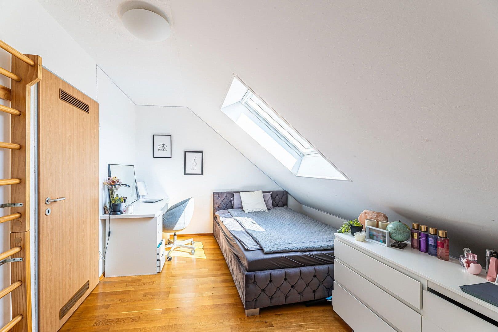 Prodej domu 126 m², pozemek 179 m², Eschenweg 41, Bamberg, Bavorsko Prodej domu 126 m², pozemek 179 m², Eschenweg 41, Bamberg, Bavorsko