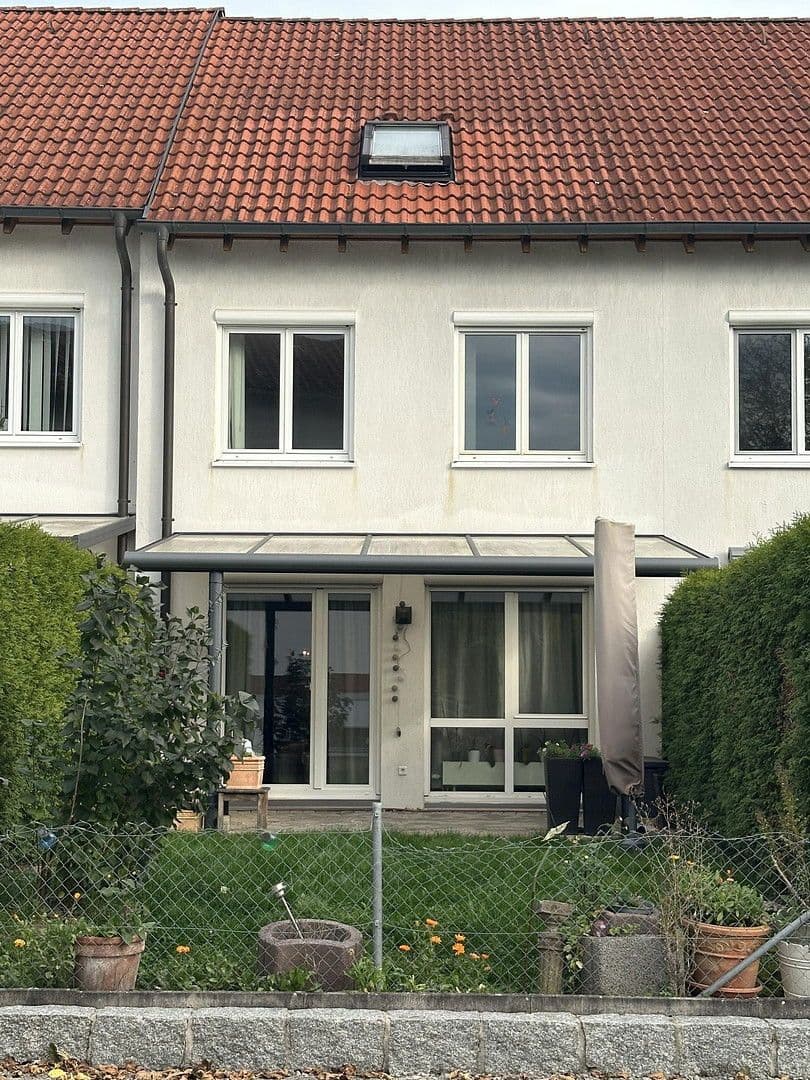 Prodej domu 136 m², pozemek 276 m², Ammerbuch, Bádensko-Württembersko Prodej domu 136 m², pozemek 276 m², Ammerbuch, Bádensko-Württembersko