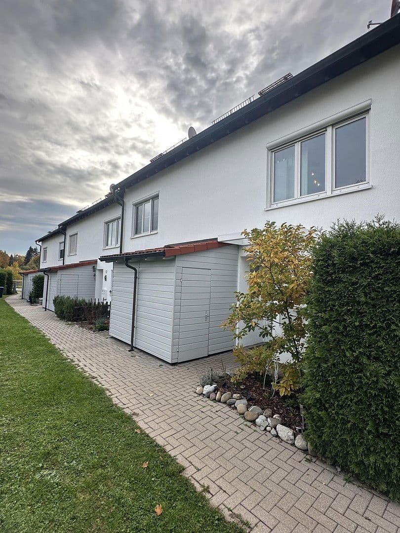 Prodej domu 136 m², pozemek 276 m², Ammerbuch, Bádensko-Württembersko Prodej domu 136 m², pozemek 276 m², Ammerbuch, Bádensko-Württembersko