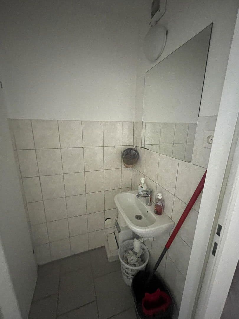 Prodej kanceláře 42 m², Bahnhofplatz, Krems an der Donau, Dolní Rakousko Prodej kanceláře 42 m², Bahnhofplatz, Krems an der Donau, Dolní Rakousko