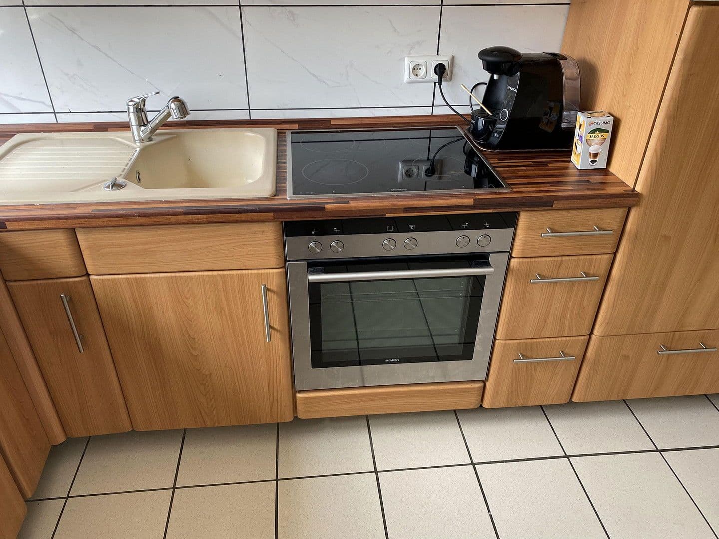 Pronájem bytu  52 m², Essen, Severní Porýní-Vestfálsko Pronájem bytu  52 m², Essen, Severní Porýní-Vestfálsko