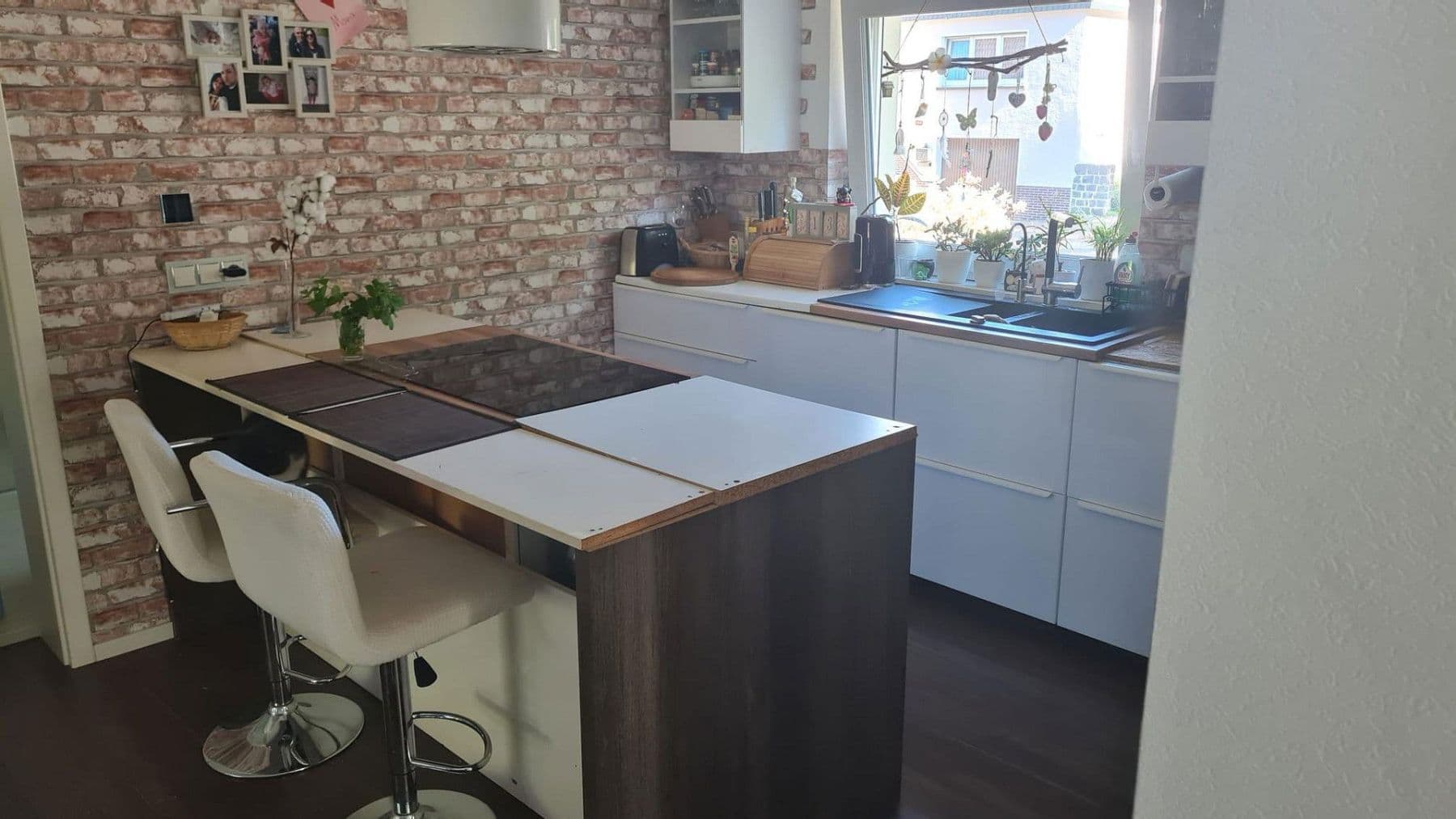 Prodej domu 185 m², pozemek 996 m², Kaiserslautern, Porýní-Falc Prodej domu 185 m², pozemek 996 m², Kaiserslautern, Porýní-Falc