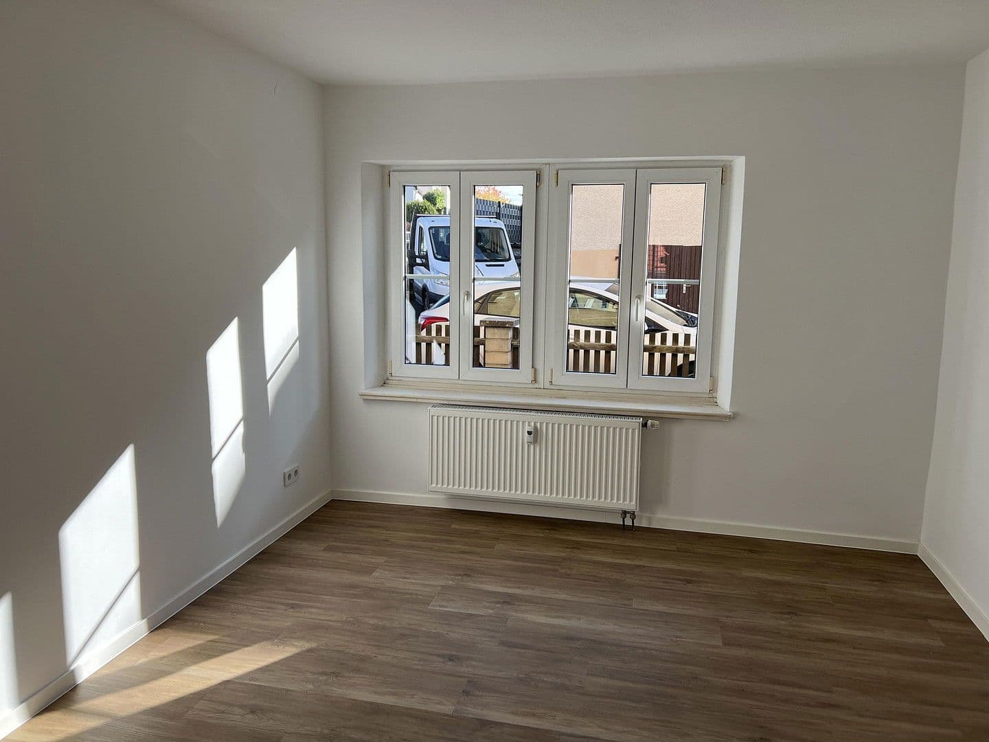 Pronájem bytu 3+1 60 m², Simon-Göring-Str. 7, Creußen, Bavorsko Pronájem bytu 3+1 60 m², Simon-Göring-Str. 7, Creußen, Bavorsko