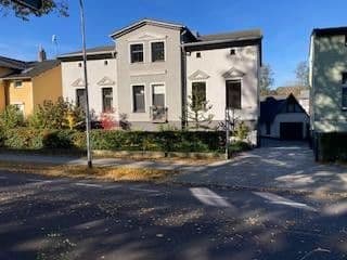 Prodej domu 255 m², pozemek 1.000 m², Brunnenstrasse 22, Eberswalde, Braniborsko Prodej domu 255 m², pozemek 1.000 m², Brunnenstrasse 22, Eberswalde, Braniborsko