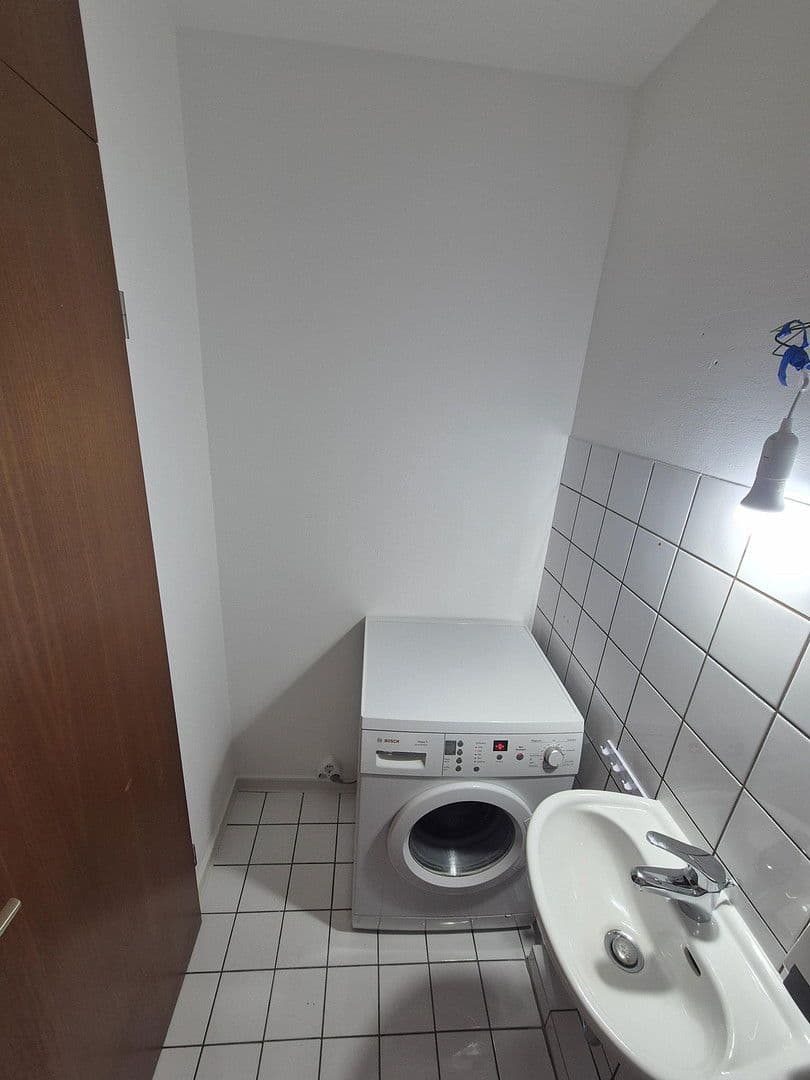 Pronájem bytu 3+1 104 m², Akademiestraße, 18, Karlsruhe, Bádensko-Württembersko Pronájem bytu 3+1 104 m², Akademiestraße, 18, Karlsruhe, Bádensko-Württembersko