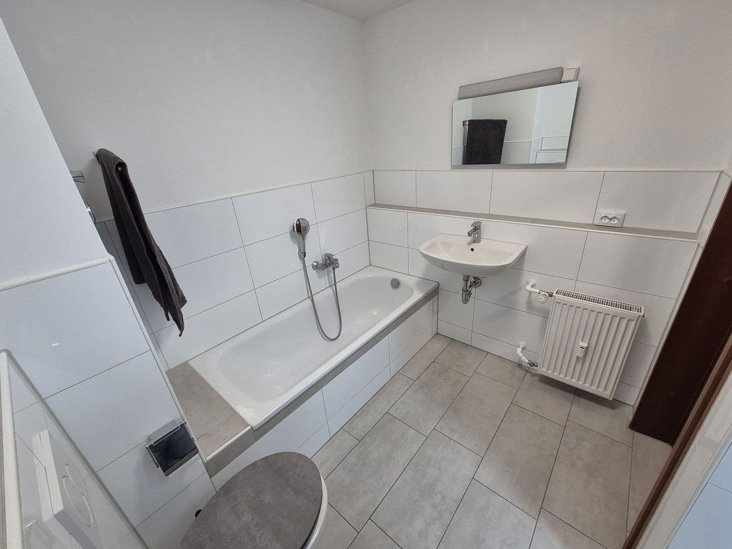 Pronájem bytu 3+1 104 m², Akademiestraße, 18, Karlsruhe, Bádensko-Württembersko Pronájem bytu 3+1 104 m², Akademiestraße, 18, Karlsruhe, Bádensko-Württembersko